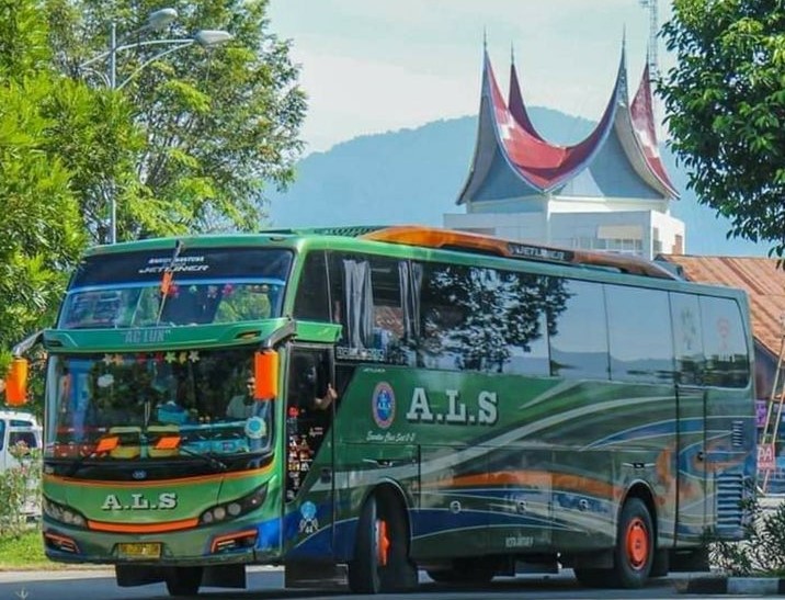Harga Tiket Bus Jakarta Medan